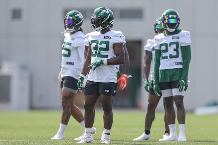 Jets RB Michael Carter and Tevin Coleman